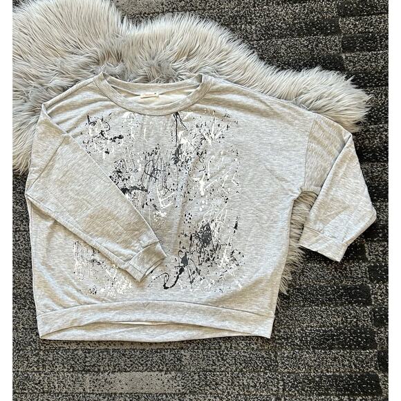 Maronie‎ Women’s Grey Long Sleeve Paint Splatter Top Size Medium USA MADE - Picture 2 of 3